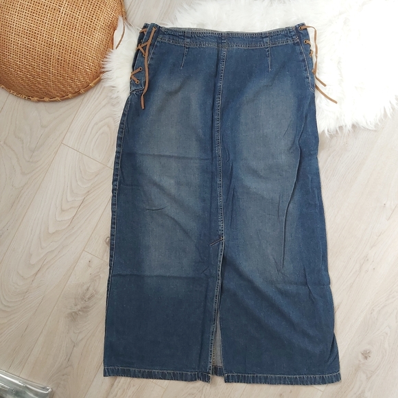 Maxi Denim Y2K skirt - Picture 2 of 8